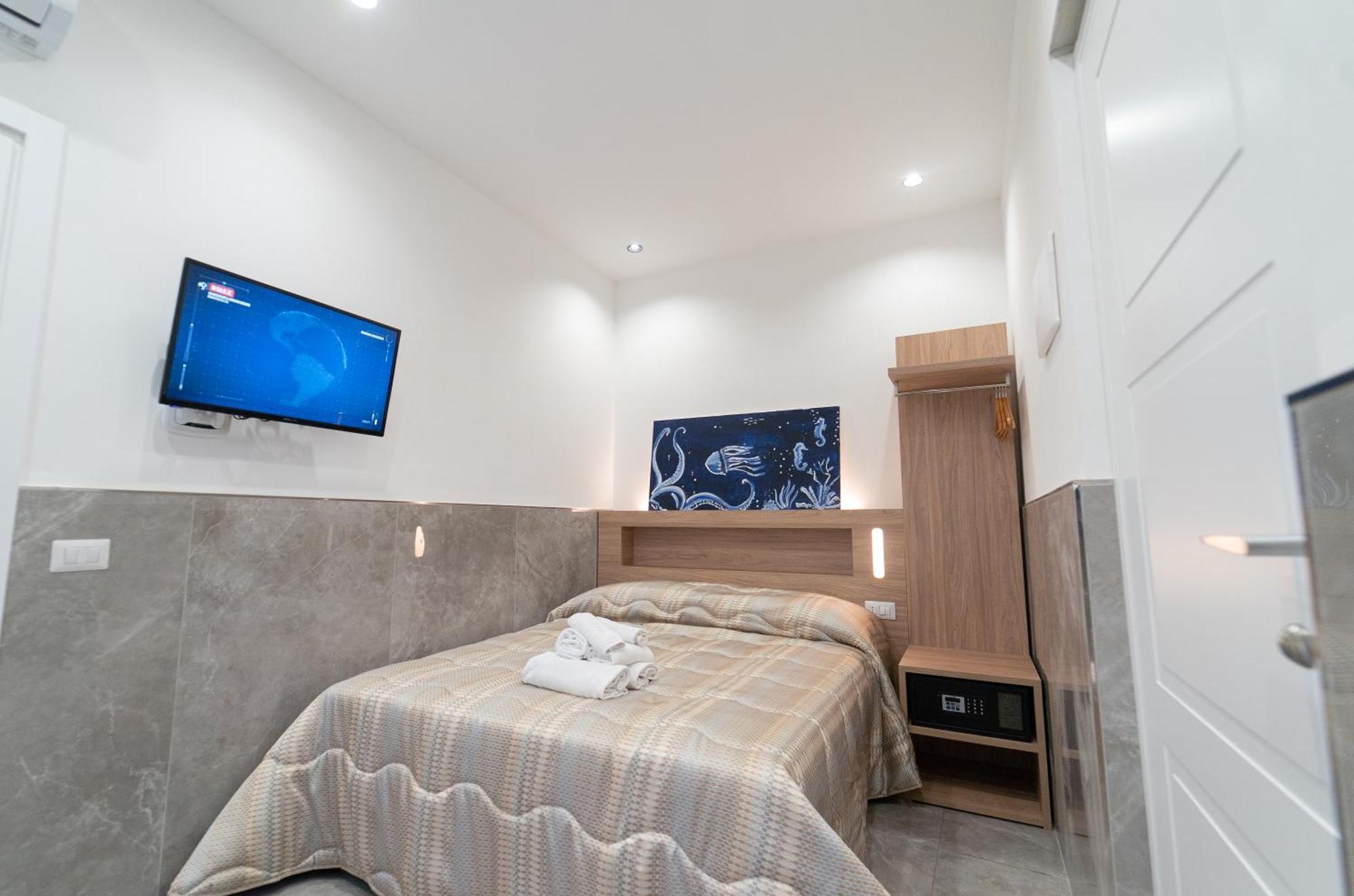Le 4 Stagioni Dante H Napoli Centro, By Clapa Group Hotel Phòng bức ảnh
